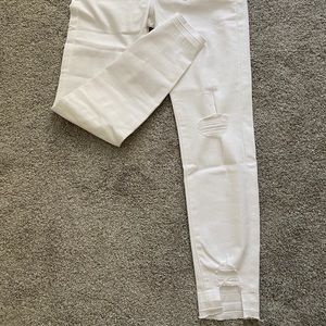 NWT Kancan white shark bite hem Jean!  Adorable!